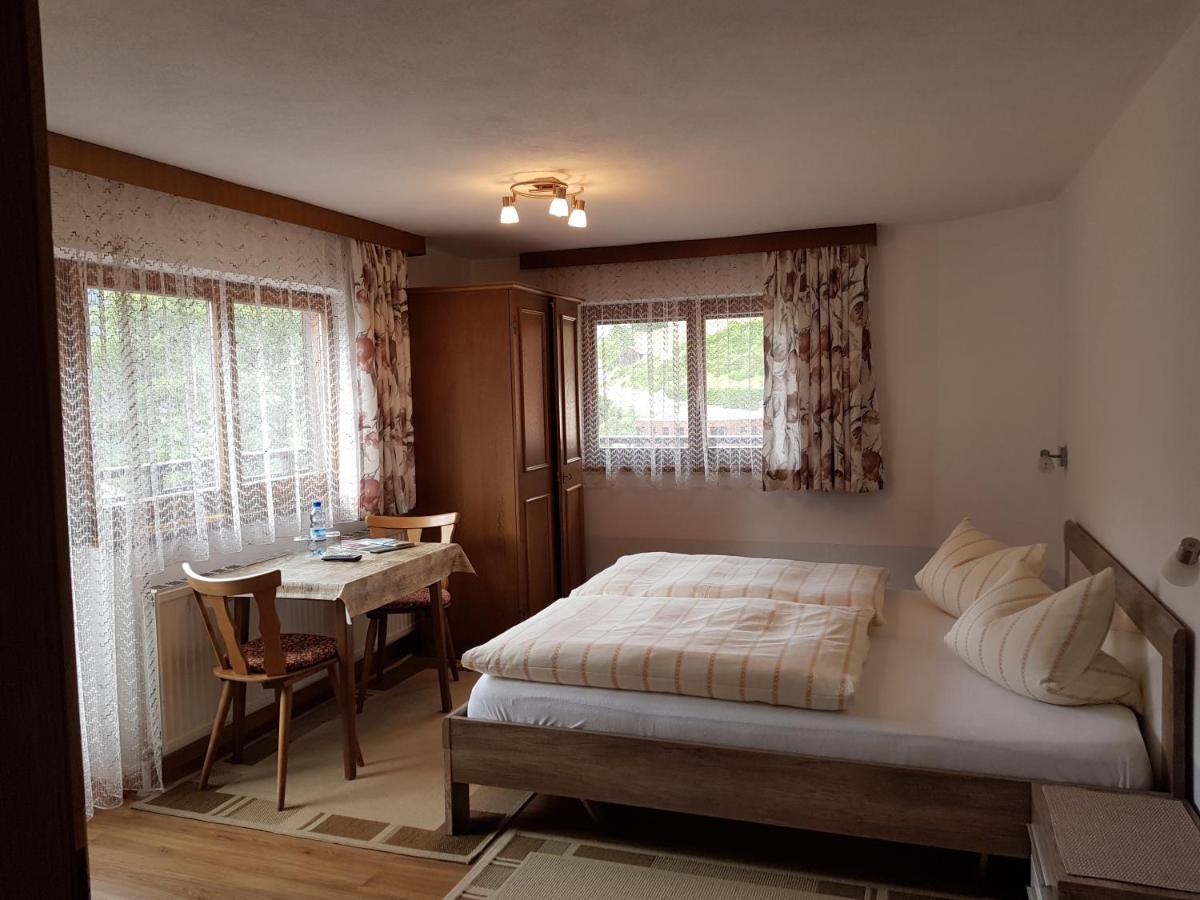 Bed and Breakfast Haus Tannegg Pettneu am Arlberg Exterior foto